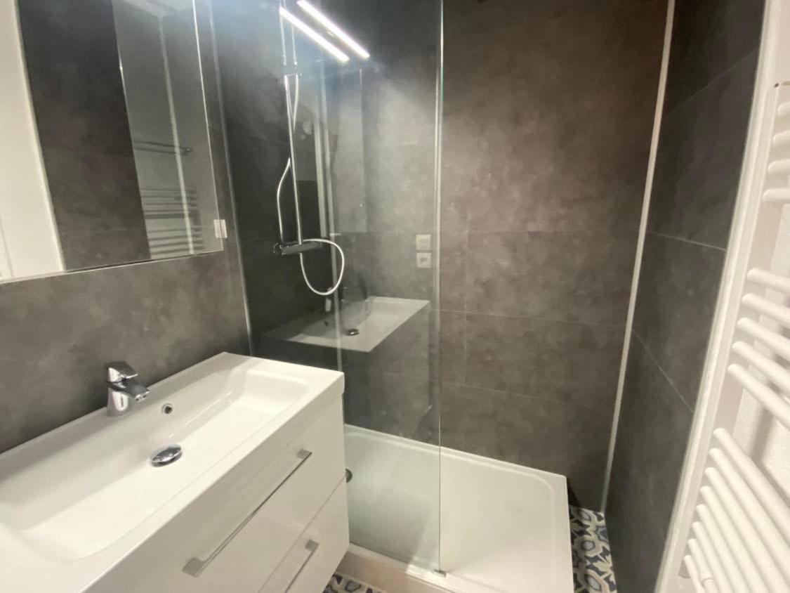 Appartement Cosy Avec Piscine, Acces Direct Plage Лакано Экстерьер фото